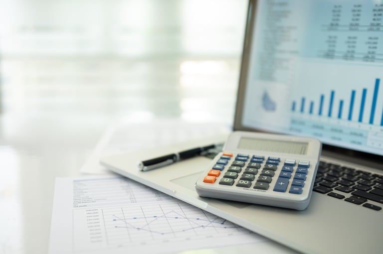 Premium editorial visual representing vendor spend review and contract cost analysis for Blackspire Advisors
